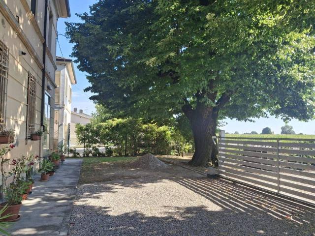Villa in vendita a Ferrara FE