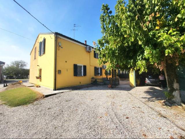Villa in vendita a Ferrara FE