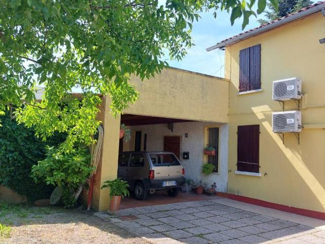 Villa in vendita a Ferrara FE
