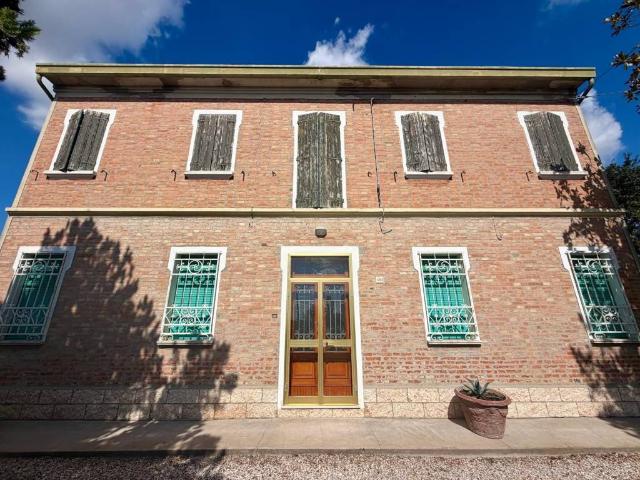 Villa in vendita a Ferrara FE