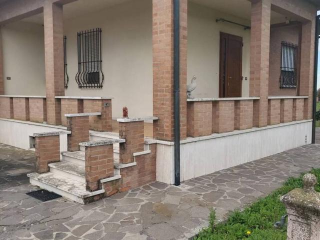Villa in vendita a Ferrara FE