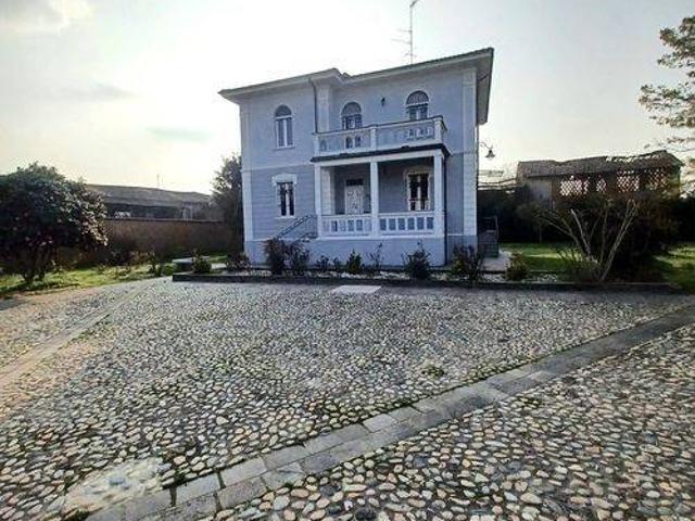 Villa in vendita a Ferrera Erbognone PV