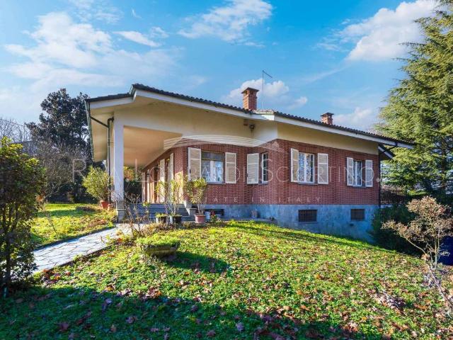 Villa in vendita a Ferrere AT