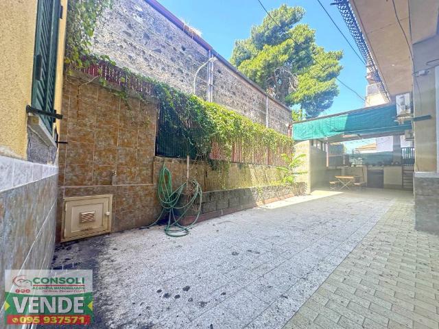 Villa in vendita a Fiumefreddo di Sicilia CT
