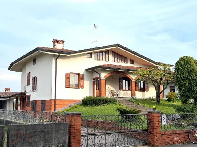Villa in vendita a Fiumicello Villa Vicentina UD