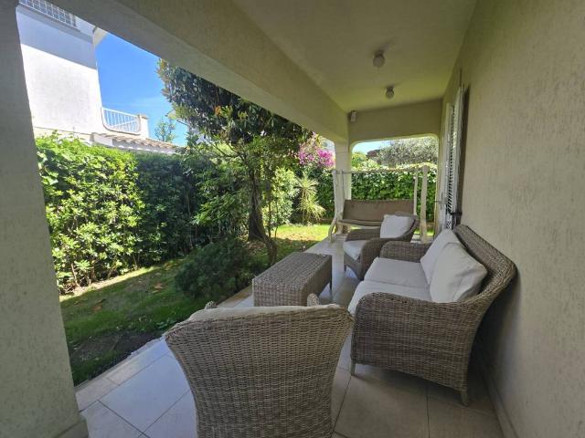 Villa in vendita a Fiumicino RM
