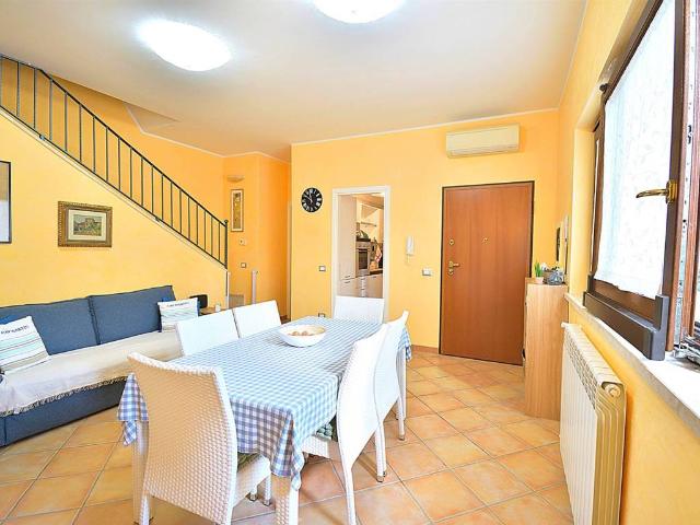 Villa in vendita a Fiumicino RM