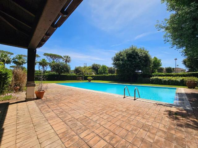 Villa in vendita a Fiumicino RM