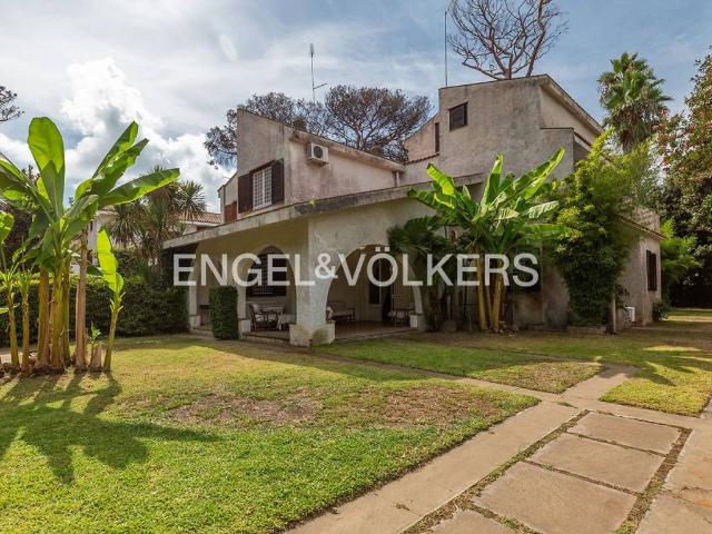 Villa in vendita a Fiumicino RM