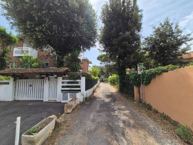 Villa in vendita a Fiumicino RM