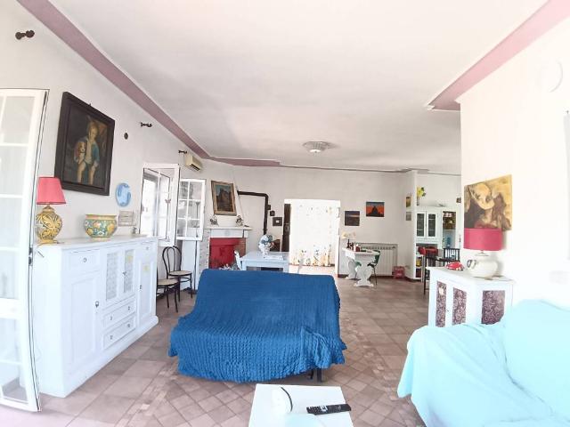 Villa in vendita a Fiumicino RM