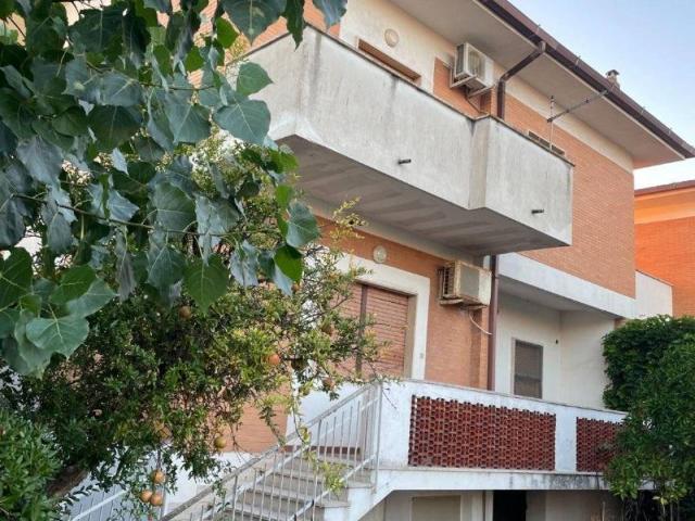 Villa in vendita a Fiumicino RM