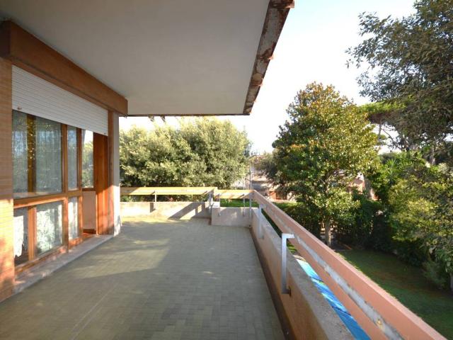 Villa in vendita a Fiumicino RM