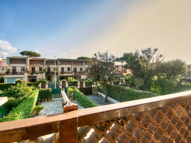 Villa in vendita a Fiumicino RM