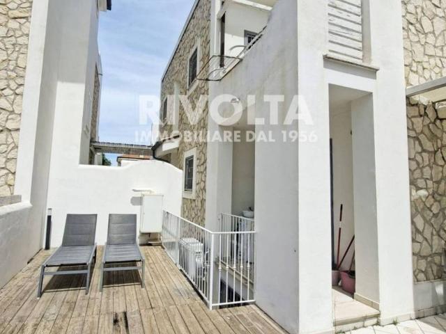 Villa in vendita a Fiumicino RM