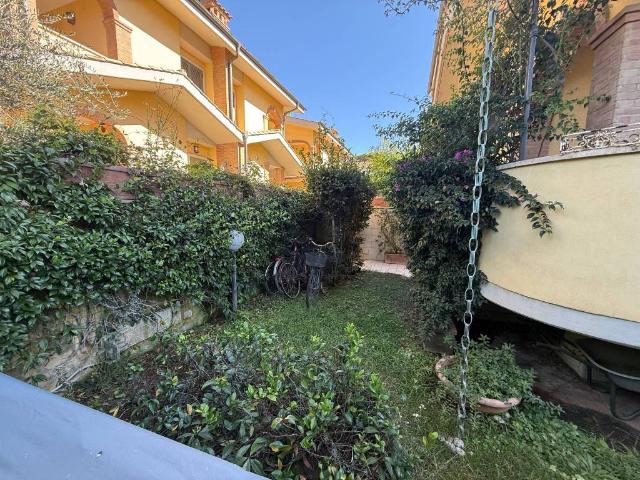 Villa in vendita a Fiumicino RM