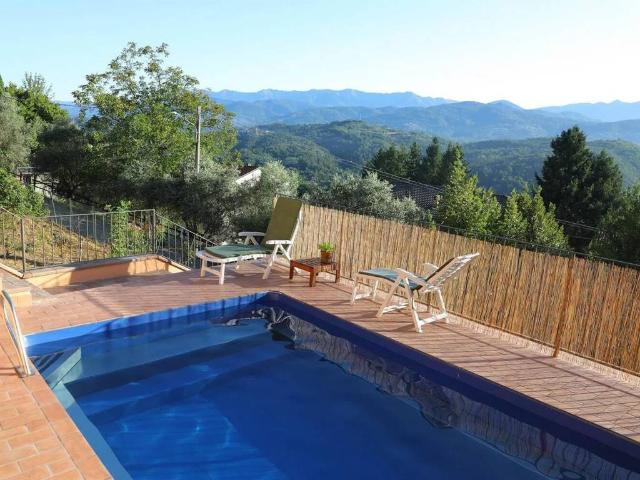 Villa in vendita a Fivizzano MS