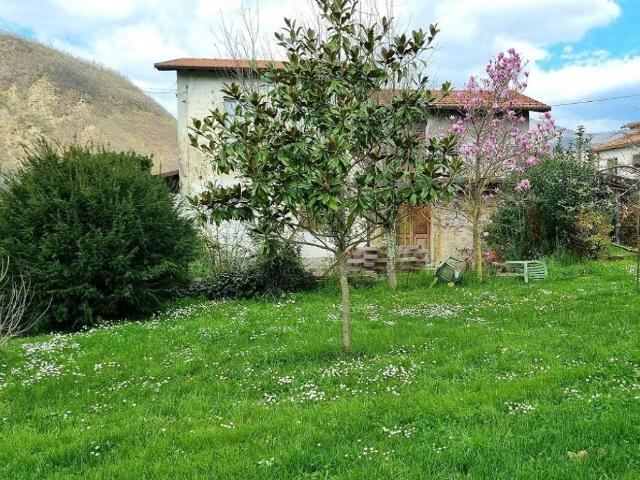 Villa in vendita a Fivizzano MS