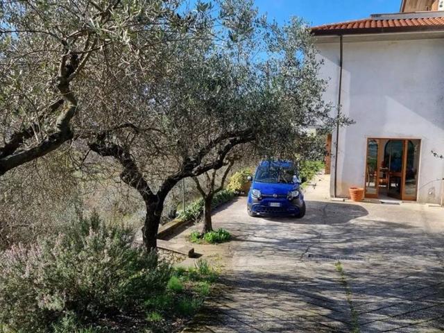 Villa in vendita a Fivizzano MS