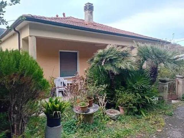 Villa in vendita a Fivizzano MS