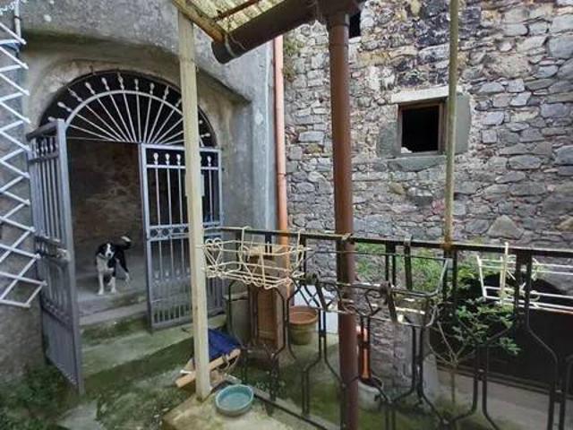 Villa in vendita a Fivizzano MS