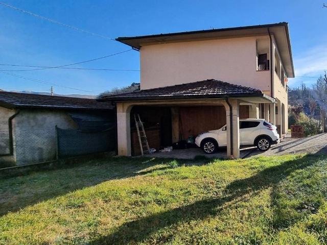 Villa in vendita a Fivizzano MS