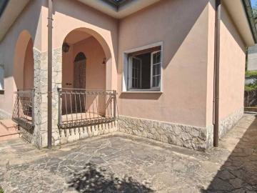 Villa in vendita a Fivizzano MS