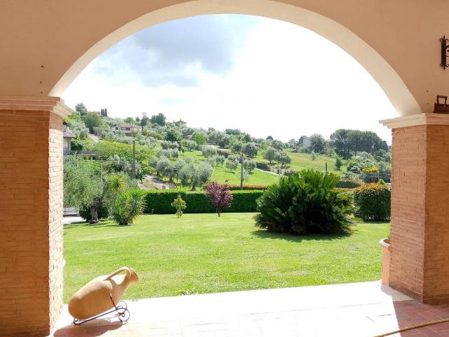 Villa in vendita a Fiano Romano RM