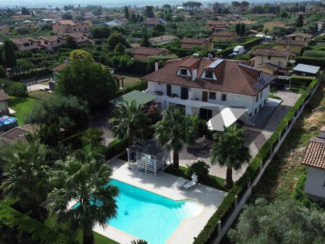 Villa in vendita a Fiano Romano RM