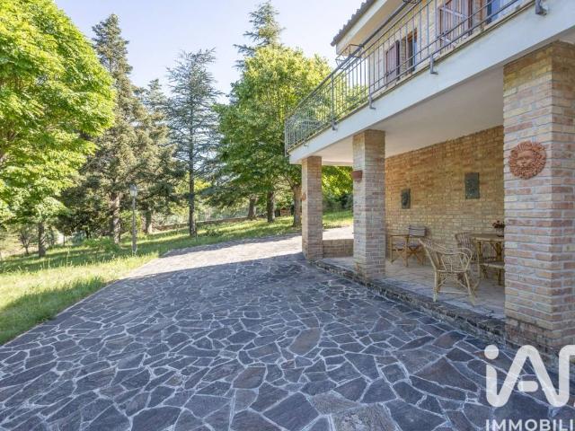 Villa in vendita a Fiastra MC