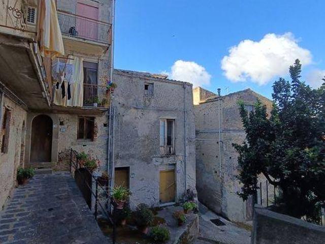 Villa in vendita a Ficarra ME
