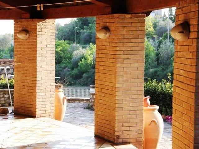 Villa in vendita a Ficulle TR