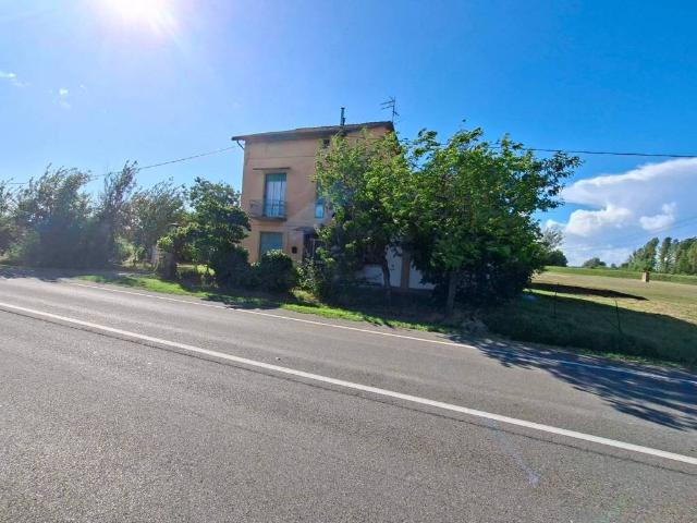 Villa in vendita a Fidenza PR