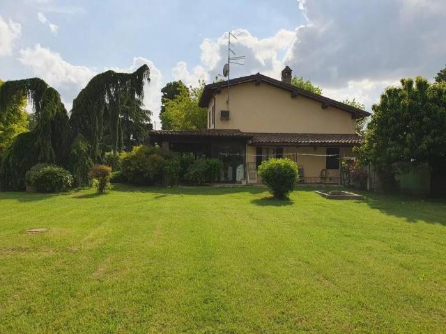 Villa in vendita a Fidenza PR