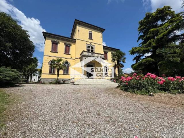Villa in vendita a Fiesco CR