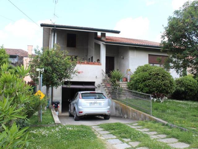Villa in vendita a Fiesso Umbertiano RO
