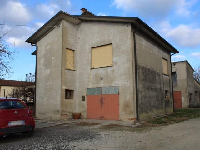 Villa in vendita a Fiesso Umbertiano RO