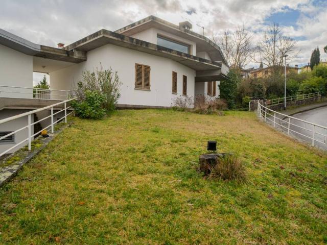 Villa in vendita a Figline e Incisa Valdarno FI