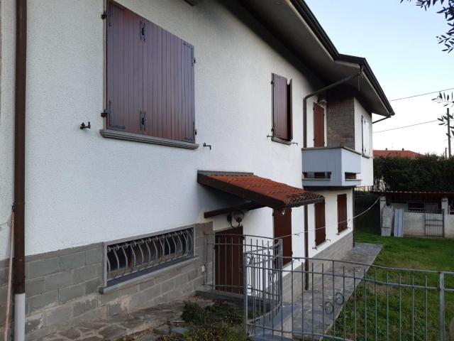 Villa in vendita a Filattiera