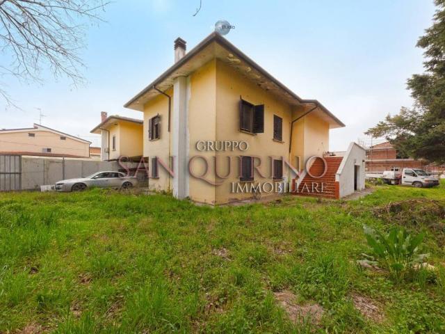 Villa in vendita a Finale Emilia MO