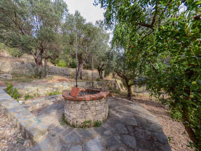 Villa in vendita a Finale Ligure