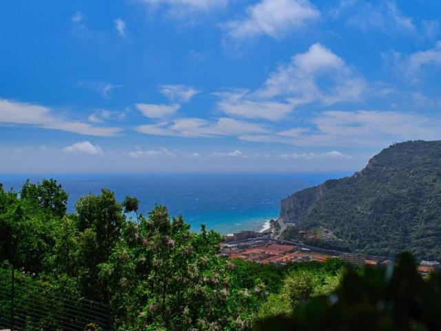 Villa in vendita a Finale Ligure SV