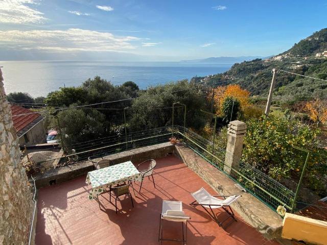 Villa in vendita a Finale Ligure SV
