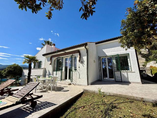 Villa in vendita a Finale Ligure SV