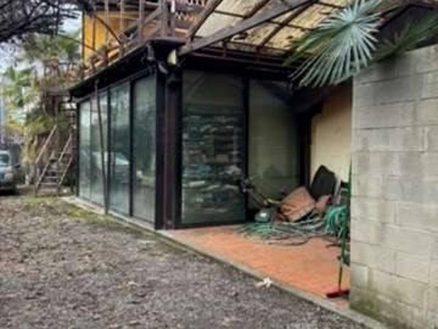 Villa in vendita a Fino Mornasco CO