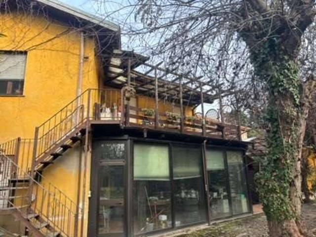 Villa in vendita a Fino Mornasco CO