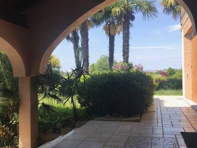 Villa in vendita a Fino Mornasco CO