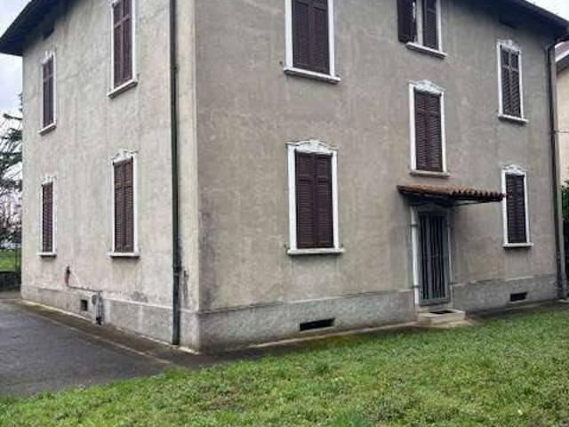 Villa in vendita a Fino Mornasco CO