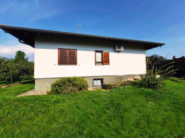 Villa in vendita a Fino Mornasco CO