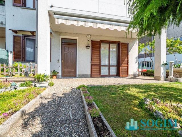 Villa in vendita a Fino Mornasco CO